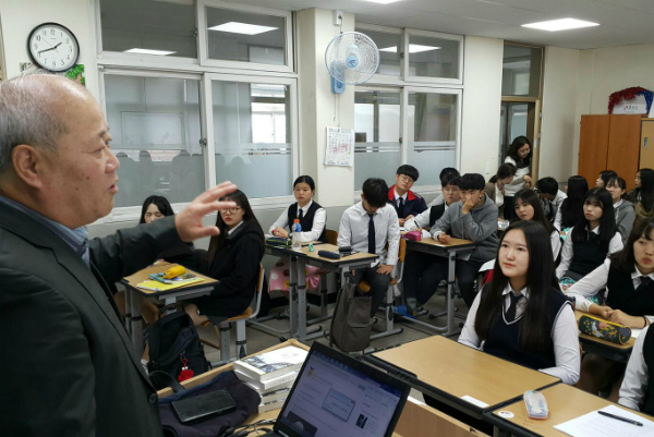 중1·2 학생, 특목고와 자사고 중에 고민이라면?