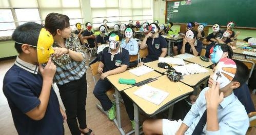 "자유학기제 시행 학교 학생, 미시행보다 교사와 더 친밀"