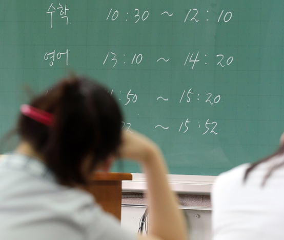 “한국 학생들 수학·과학 성적 높지만 흥미도 낮아”