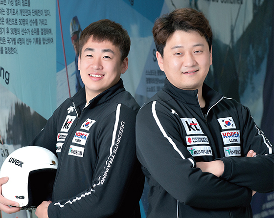 시속 135km로 달리며 1000분의 1초를 다툰다