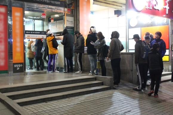 공시생과 일반취준생 사이 반복하는 ‘공취생’ … “두 마리 토끼 잡다 지쳐”