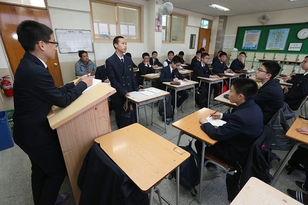창의적 인재 기르려면 수업 방식부터 바꿔라