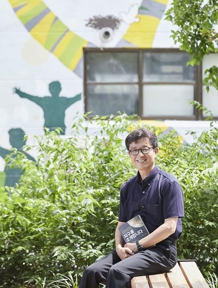 “과학 교육, 모든 걸 알려주려 하지 마라”