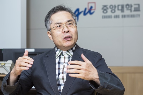 “‘아는 척’하는 학생보다 솔직함 터놓는 인재 원해”