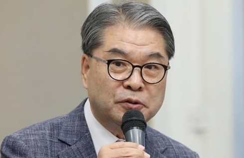 이재정 경기교육감 "외부인 학교 출입 제한…방문 등록제 시행"