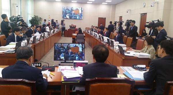 국감, ‘혁신학교’ 공방 가열…학력 수준 놓고 엇갈린 시선