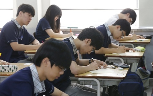 ‘기말고사 대비’ 돌입! 기출문제로 이렇게 공부하면 효과 100배
