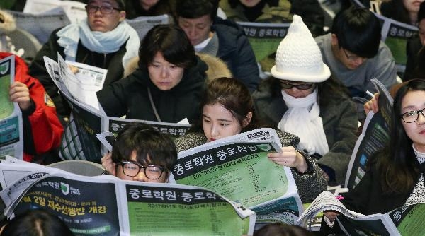 ‘高 4 시즌’ 시작…논술 등 대입 전략 ‘촉각’