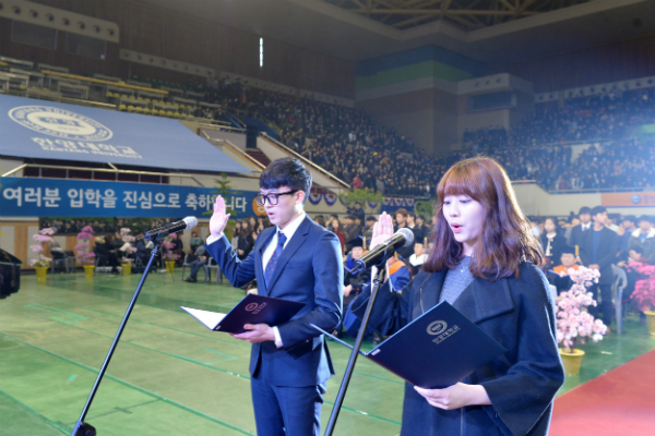 2017년 입학자 중 재수생은 35.4%, 역대 가장 많았다!