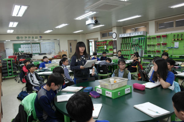 [진로 고민 Q&A] 원하던 만화가를 포기했더니, 공부 의욕이 안 생겨요