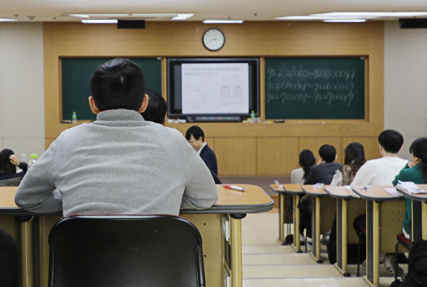 3월 8일 고3 첫 모의고사, '100% 활용법!'