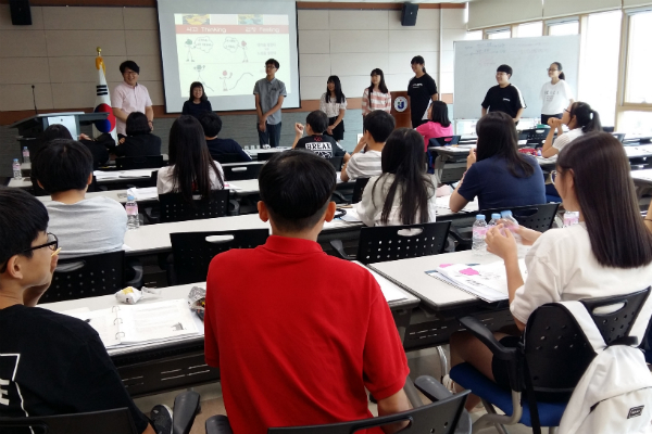 [학부모 상담 Q&A] 원만한 자녀와의 관계가 진로지도에서도 중요해요