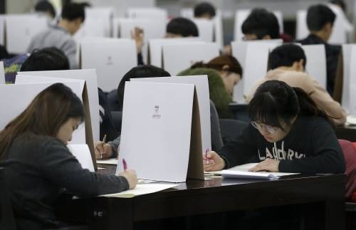 “수시 접수 마치니 대입도 끝난 기분”… 고3, 앞으로 무엇을 어떻게?