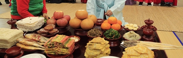 한 발 미리 알아두는 설날 차례상 차리는 법… ‘치’를 피해라