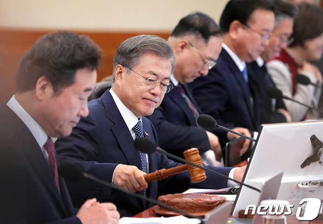 초등 1·2학년, 방과후 영어수업 재개…경찰대 편입 허용