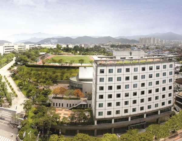 전국 단위 자사고, 의대 입시 통로?…상산고 10명 중 4명 의대 진학