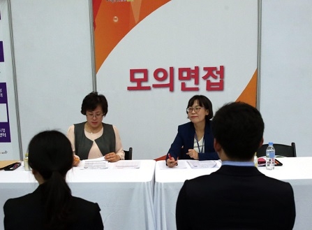 수능은 끝나도 수시는 끝나지 않는다… 수능 이후 면접 대비는?