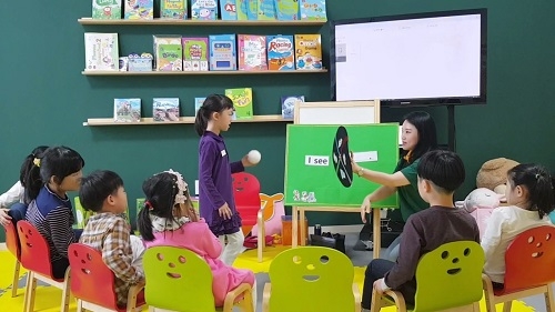 교육업계, 놀이중심 영유아 기관영어 시장 공략
