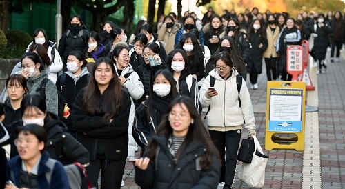 평이한 수능에 웃은 상위권, 대입에서도 그럴까? “글쎄…”