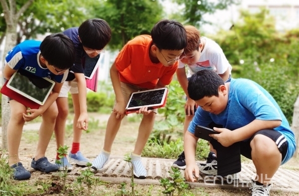 [온라인 수업, 어떻게] \'실감형콘텐츠\'부터 즉각 \'피드백\'까지... \"위두랑으로 온라인 수업 해요\"