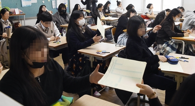 24일 고3 학력평가 집에서 푼다… 전국단위 채점 안 해
