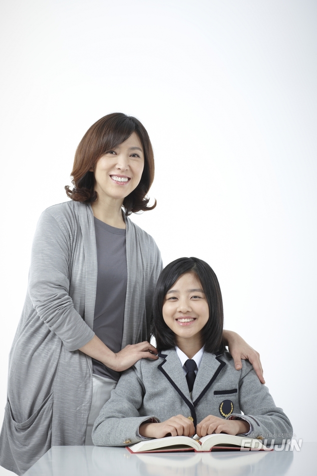 서울대 보낸 엄마들은 무엇이 다를까? \'서울대 합격생 엄마표 공부법\'