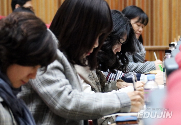 수학 가형에서 나형으로 바꾸면 성적 오를까?…자연계 수험생들 주목!
